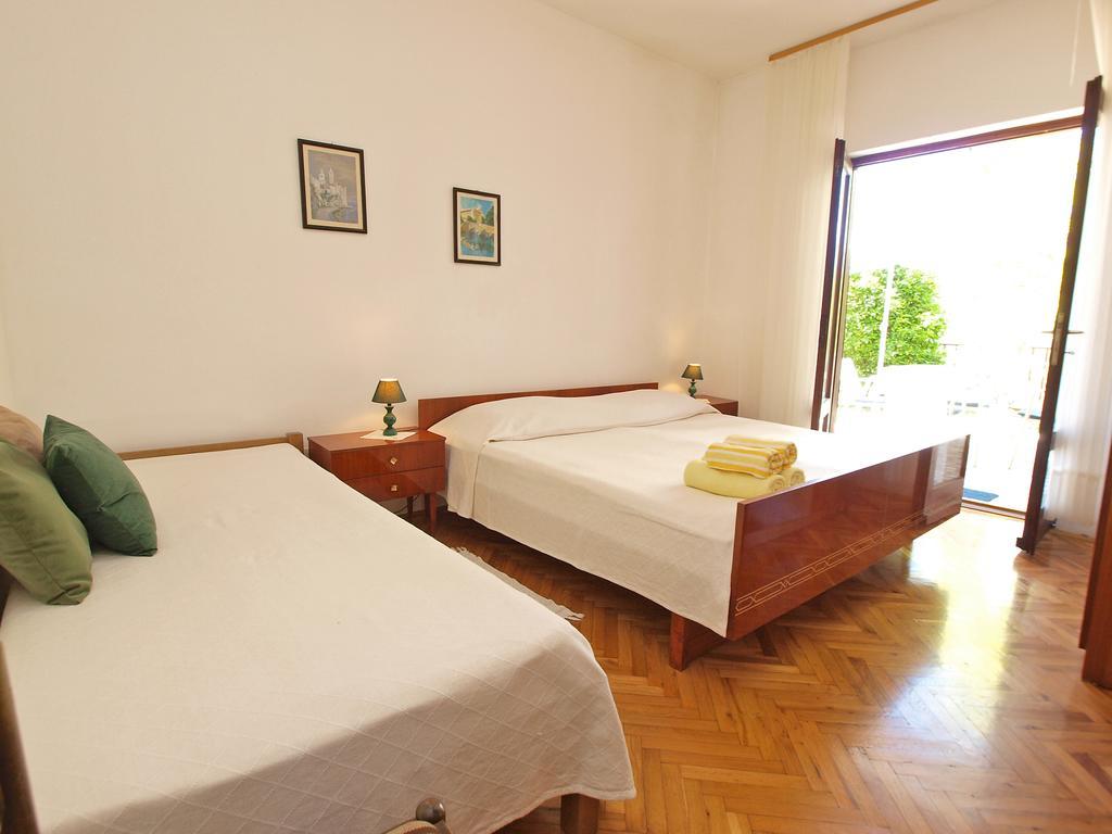 Apartments Jolanda 911 Рабац Екстериор снимка