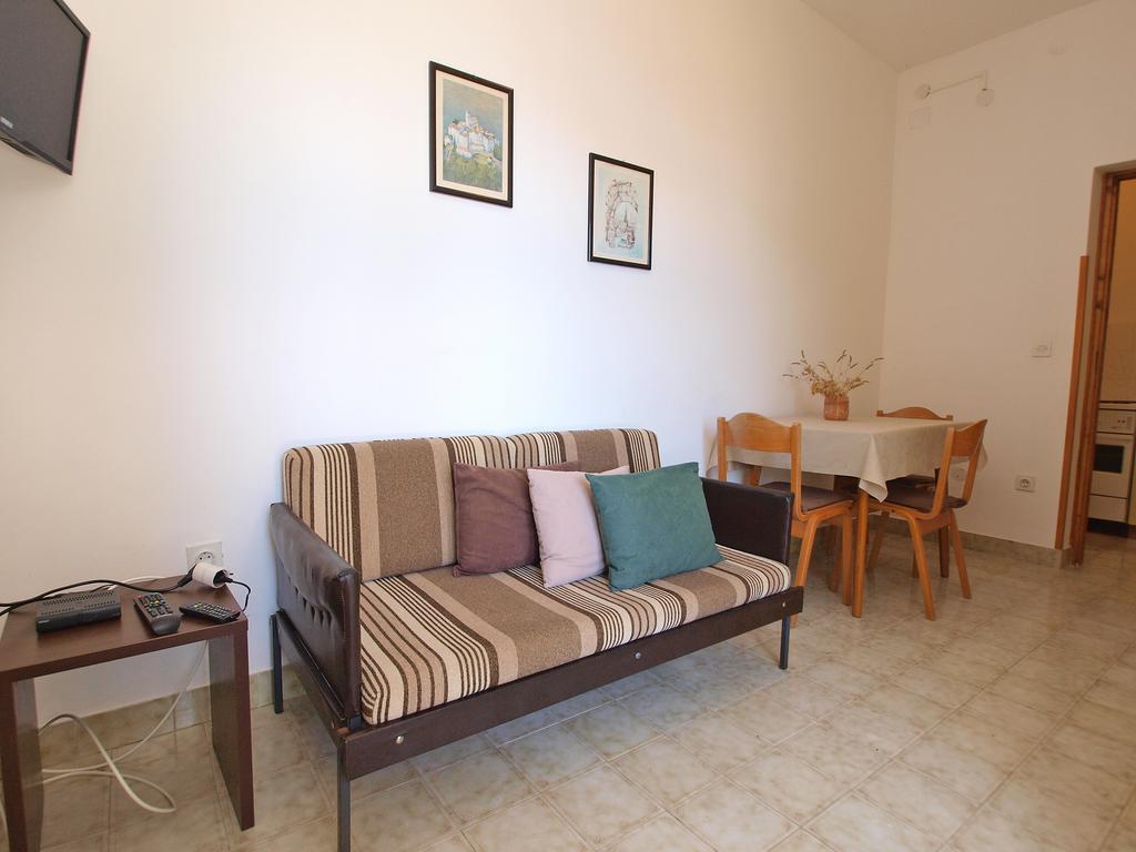 Apartments Jolanda 911 Рабац Екстериор снимка